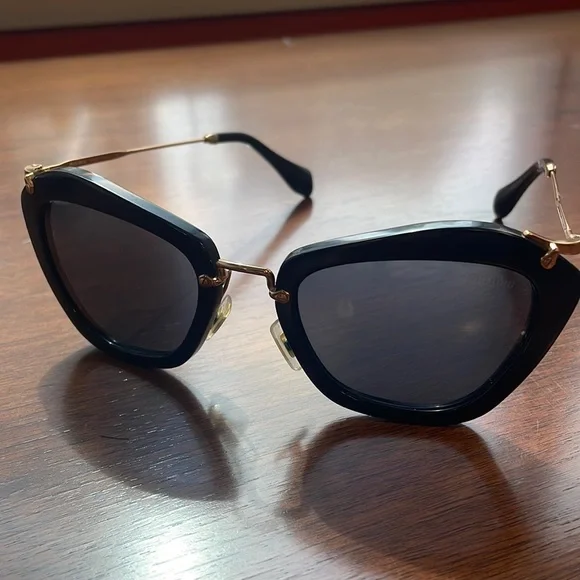 Miu Miu | Accessories | Miumiu Ns Noir Sunshades | Poshmark display picture 3
